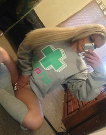 , 22  female escort, North Bay