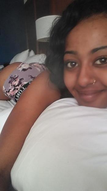 , 23  female escort, North Bay