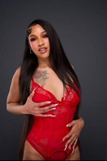 Ashley, 23  female escort, North Bay