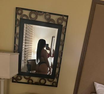 Catalina , 21  female escort, North Bay