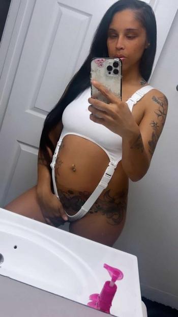 Lala , 25  female escort, North Bay