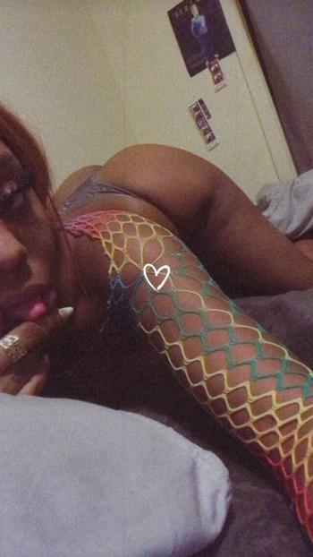 CANDY , 23  female escort, North Bay