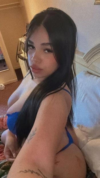 Karina, 23  female escort, North Bay