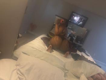 Kream, 23  female escort, North Bay