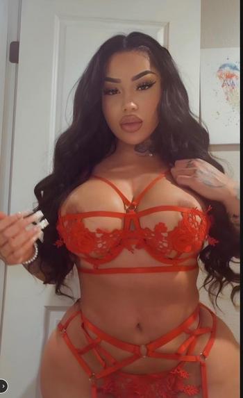 Jessica Ray, 27  female escort, North Bay