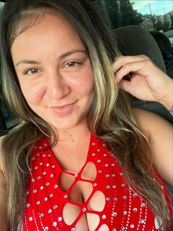 Sybil, 28  female escort, North Bay