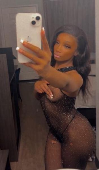 7077127434, female escort, North Bay
